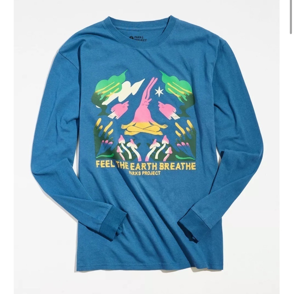 Parks Project UO Exclusive Feel The Earth Levitating Long Sleeve Tee, Multi, NWT